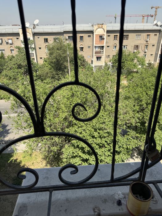 ЖК Grinwich  напротив, рядом парк Фуркат продаётся 2-х ком квартира