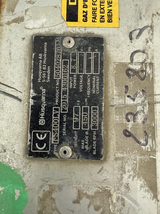 Masina taiat asfalt Husqvarna