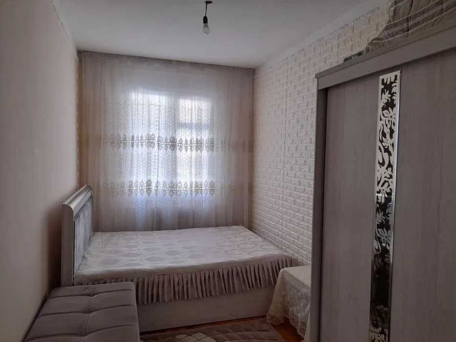Срочно продается 2/1/4 квартира в Чилонзаре 6 возле дороги 45кв 65000$