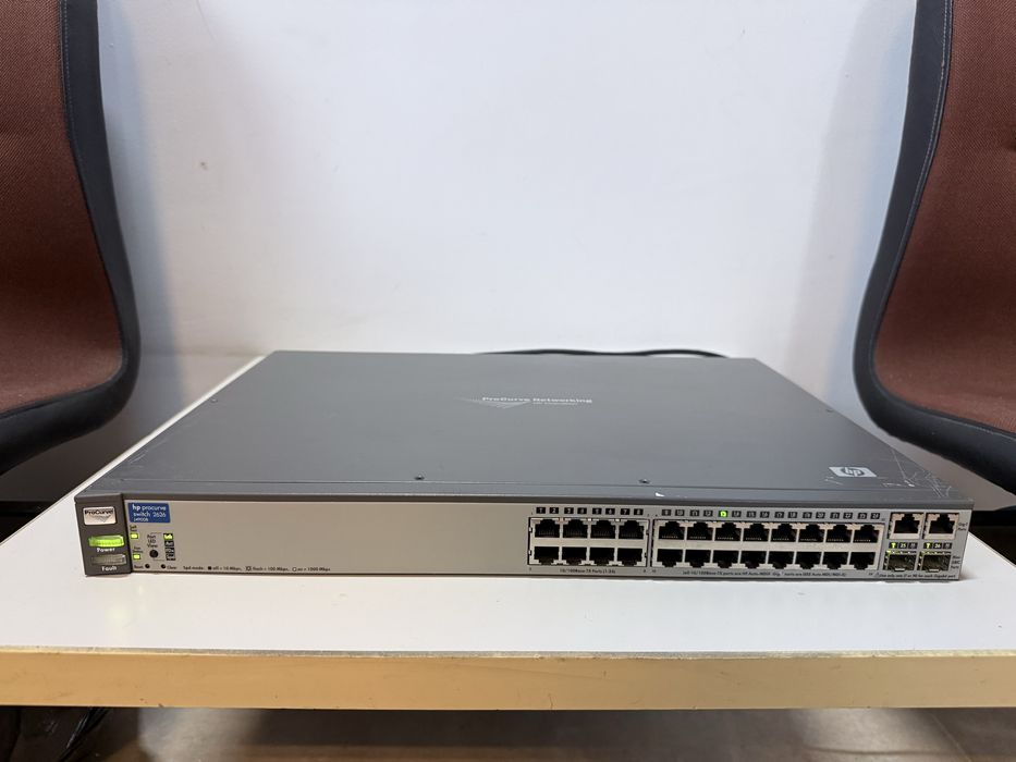 HP procurve switch 2026 j4009b