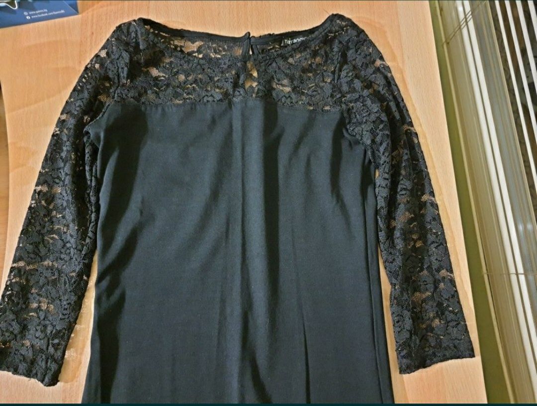 Дамска рокля и пола в черен цвят