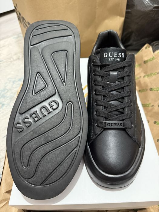 Guess elba black