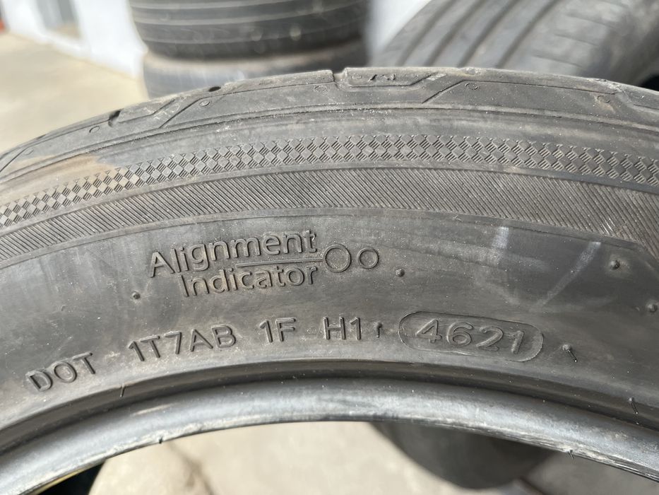 2 бр. летни гуми 225/50/17 Hankook DOT 4621 4,5 mm