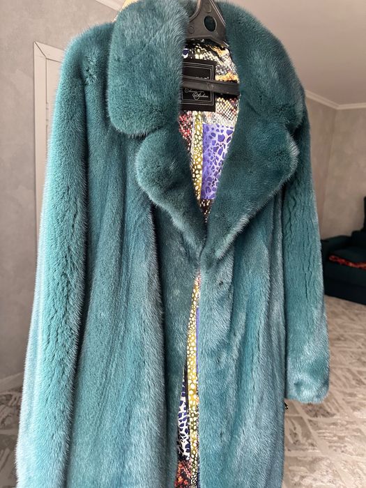 Срочно продам норковую шубу.