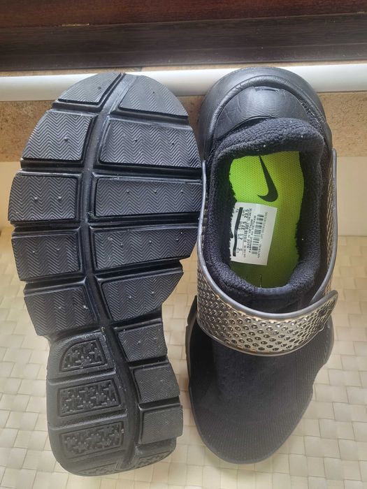 NIKE  дамски маратонки,от плат,номер 37,5