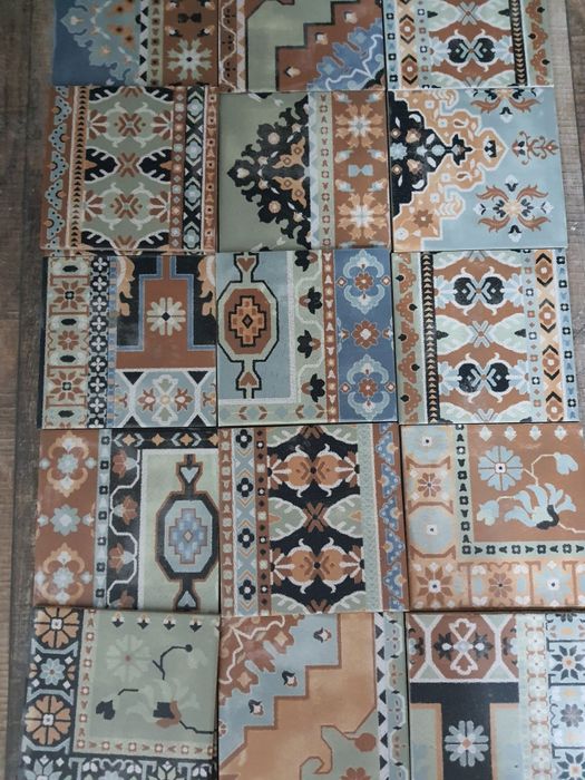 4 cutii gresie/faianță