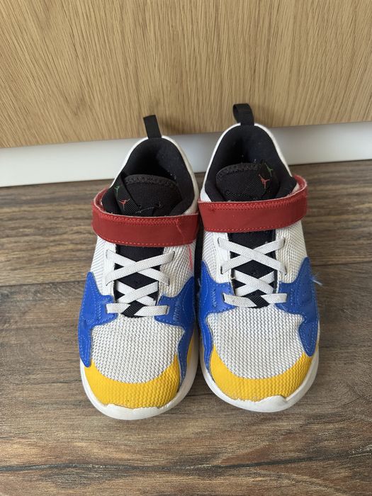 Детски маратонки Nike Jordan