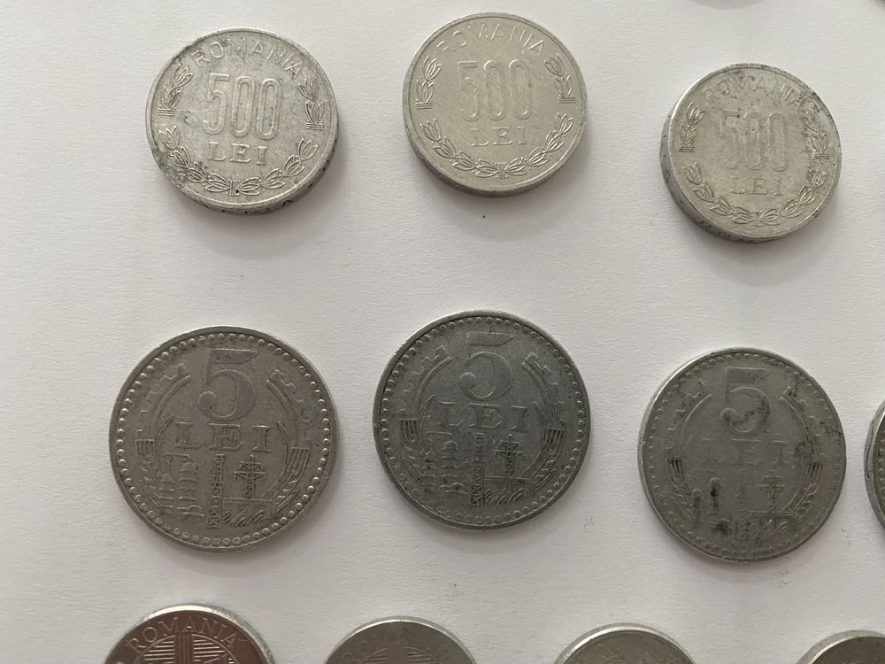Vand bancnote si monede vechi pentru colectionari