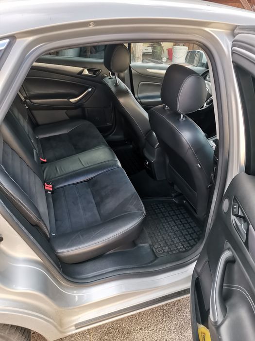 Ford mondeo titanium mk4 2012