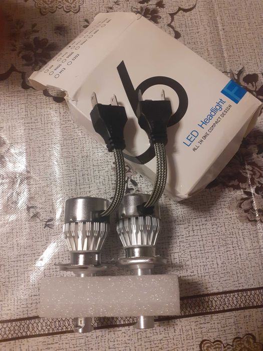 LED. Н4. Новые автомобильные