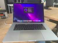 Macbook Pro 15" 2016, TouchBar, 2.6 Ghz i7, 16 GB DDR3