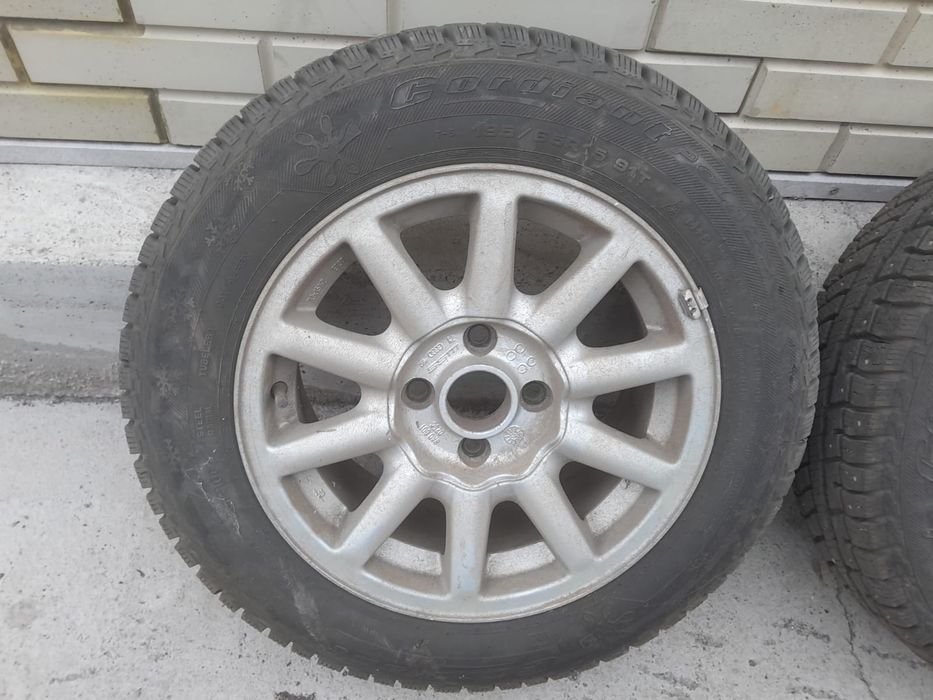 Продаю шины р 15 зима с дисками