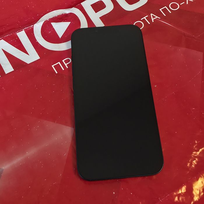 128GB iPhone 13 Технополис Гаранция 2024г. Black / Черен