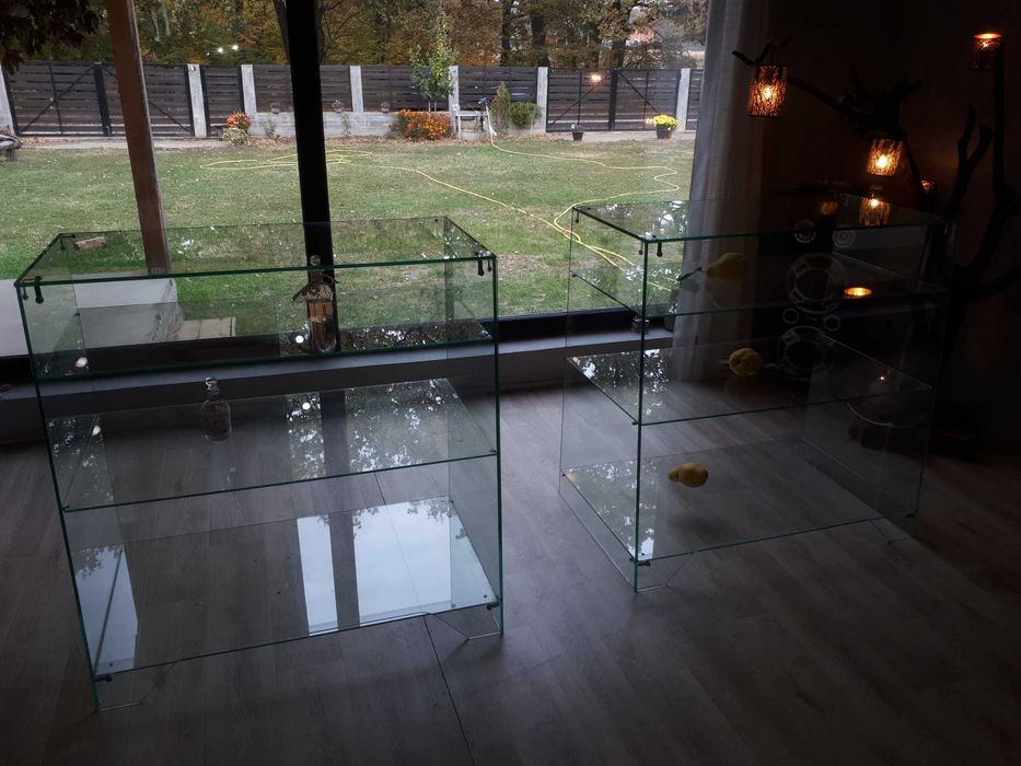 Vitrine din sticlă securizată 10mm
