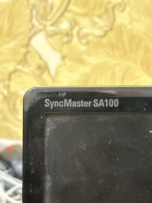 Монитор Samsung SyncVaster SA100