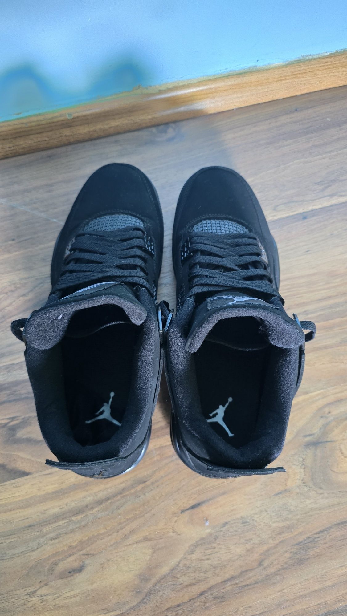 Air Jordan 4 Black Cat Retro