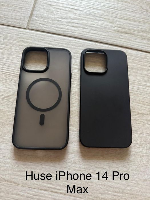 Huse iphone in stare impecabila