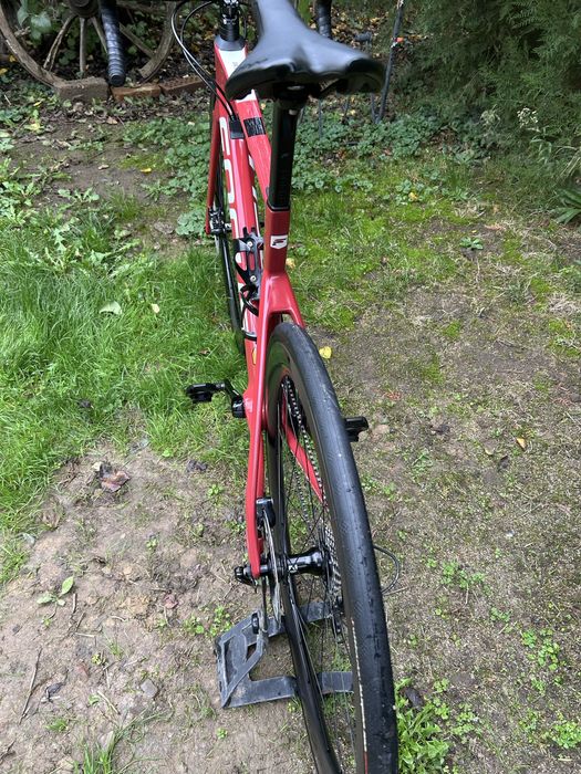 Focus Izalco Max Carbon 28 цола като нов сет 2х11 Ultegra