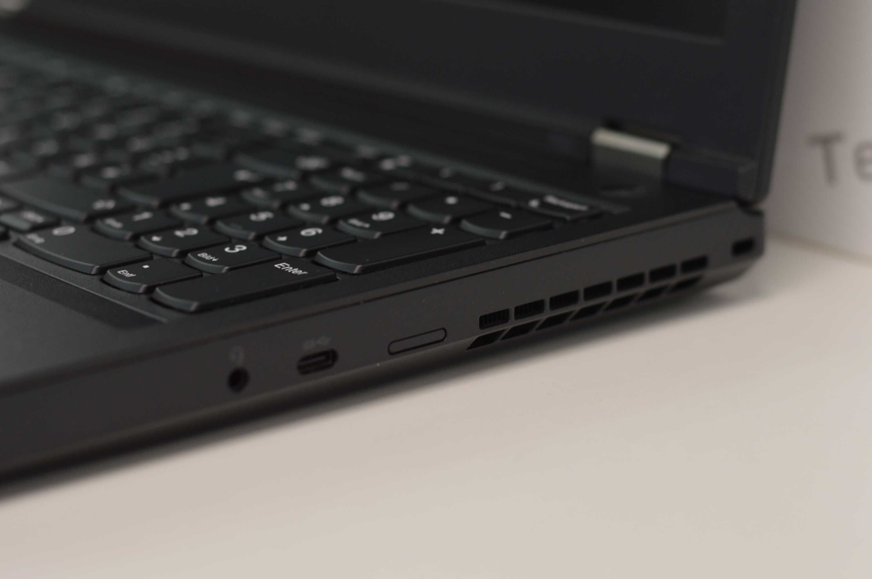 Lenovo ThinkPad P53-Intel Core i7-9850H/32GB/512GB SSD / Nvidia T2000