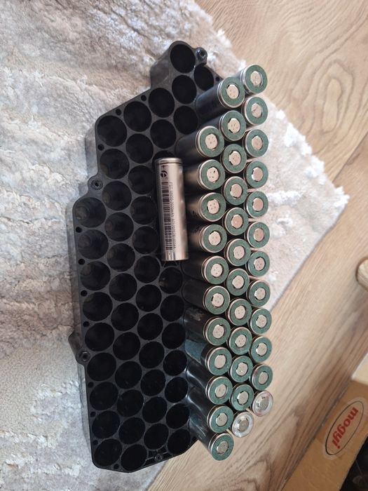Lot 36 celule FST 2600 mah nominal recuperate!