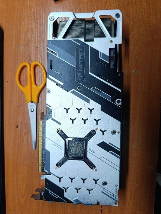 AMD radeon rx 5700 xt sapphire nitro+ 8GB