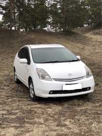 Продам Toyota prius