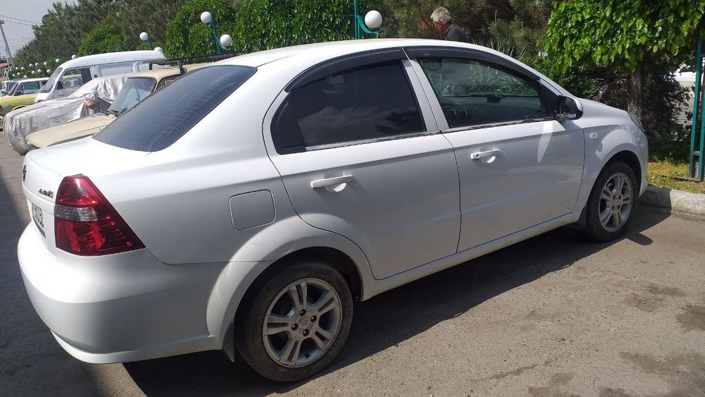 Срочно сотилади!