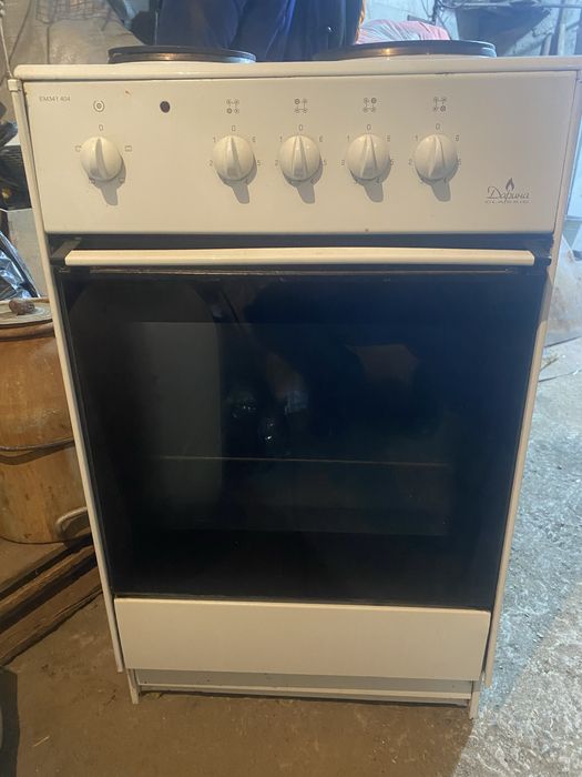 Продается кухонная электро плита