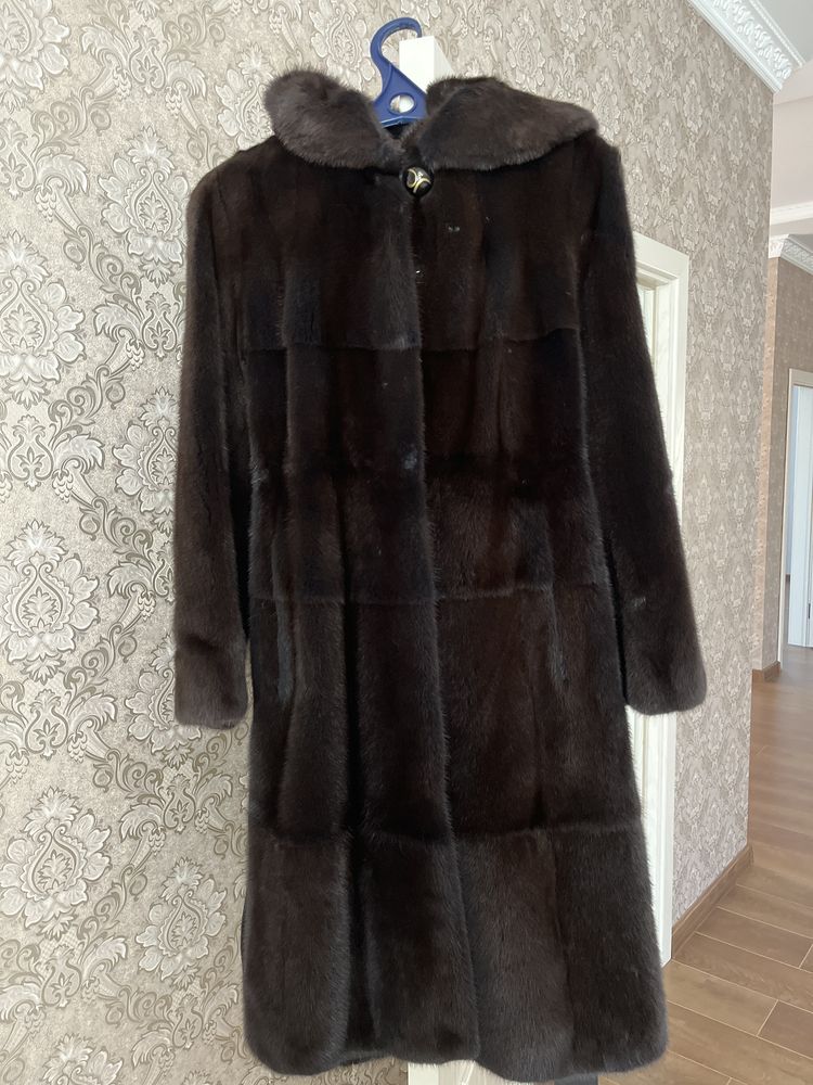 Продам шубу в хорошем состояний