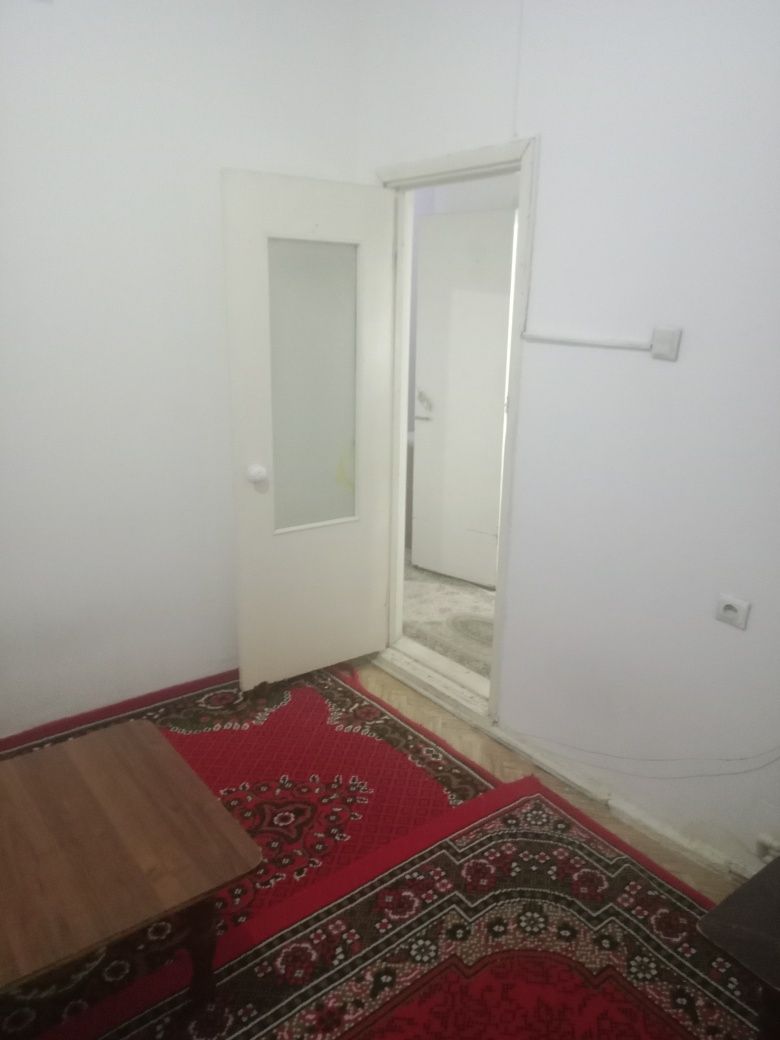 Arenda chorsu qoratosh 1 etaj oyla bolar izlar