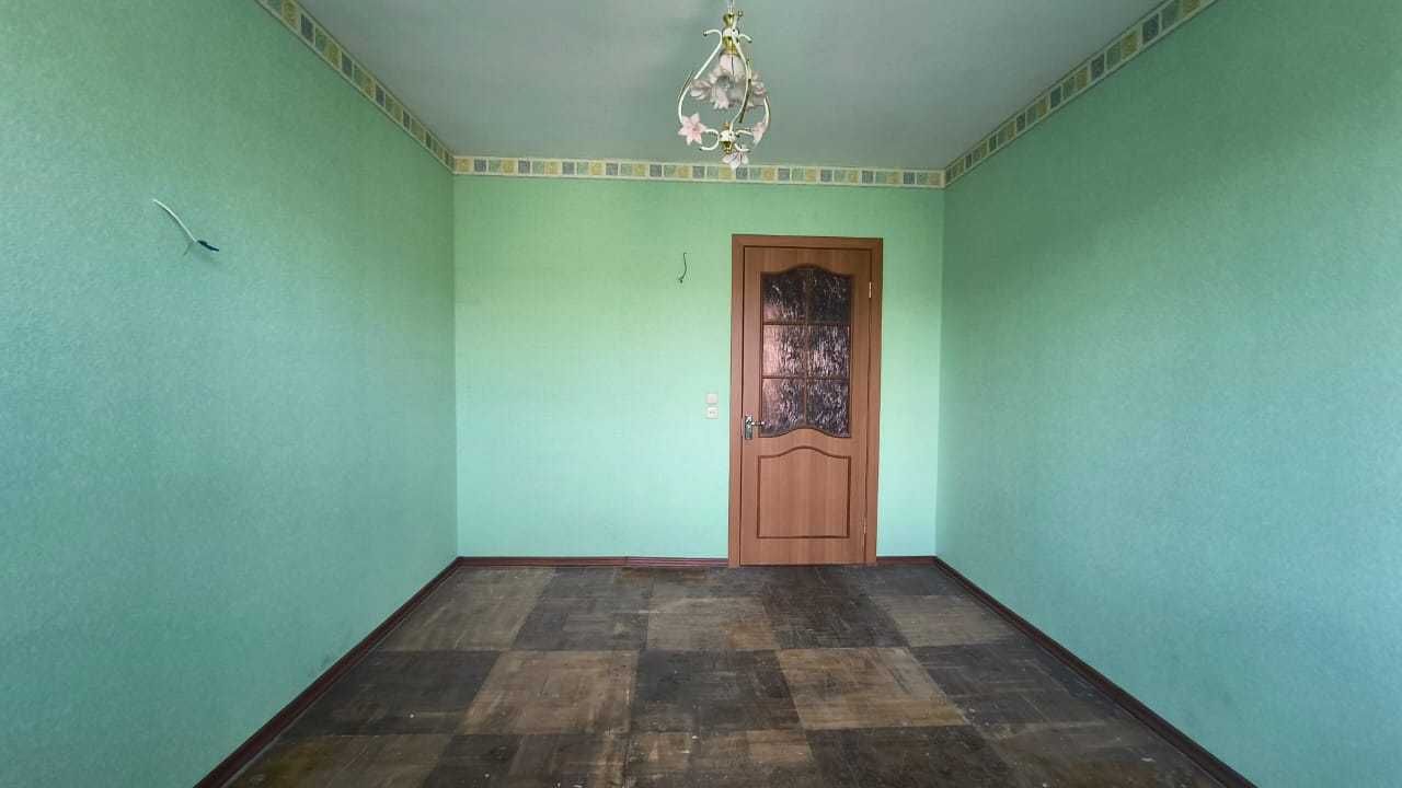 Продаю 2х комнатную квартиру в 6 мкр (район ТД Байтерек)