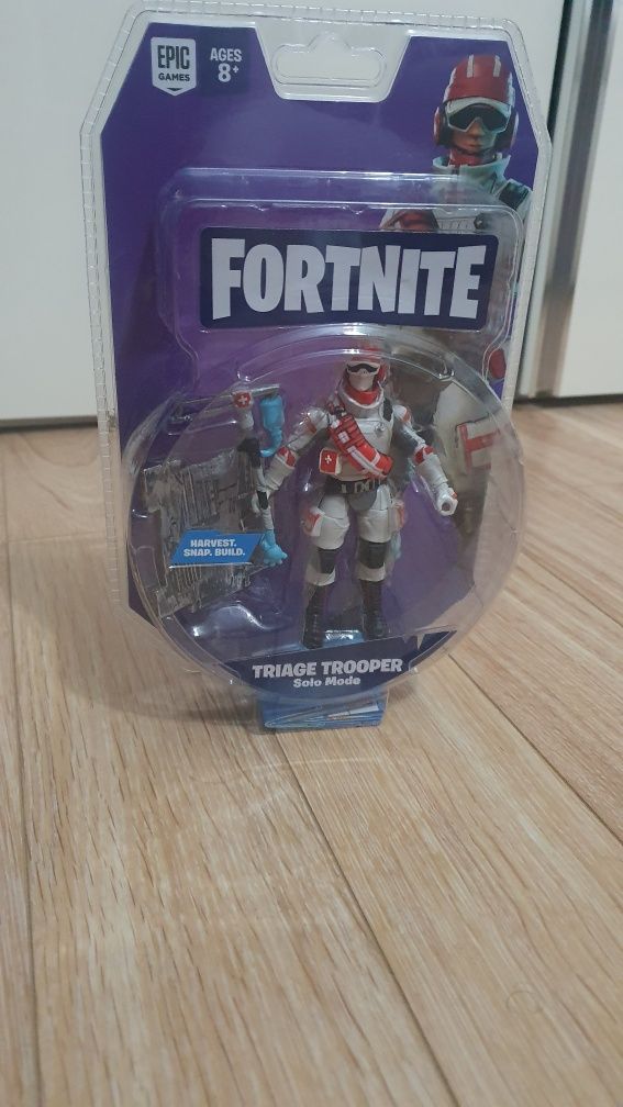 Figurină Fortnite Triage Trooper Solo Mode