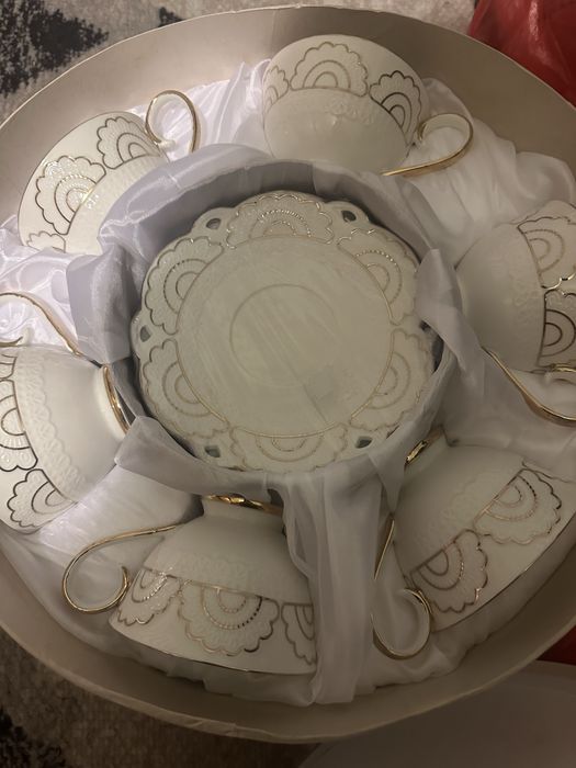 Продам чайный сервиз