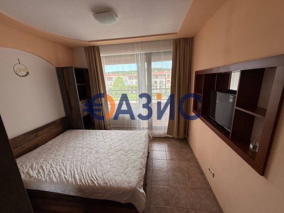 Продава се Двустаен апартамент в Созопол - 65 кв.м за 965 €/кв.м - Снимка #8