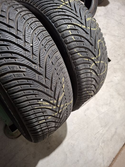 2 Anvelopele de iarnă 225 55 r17 BfGoodrichr