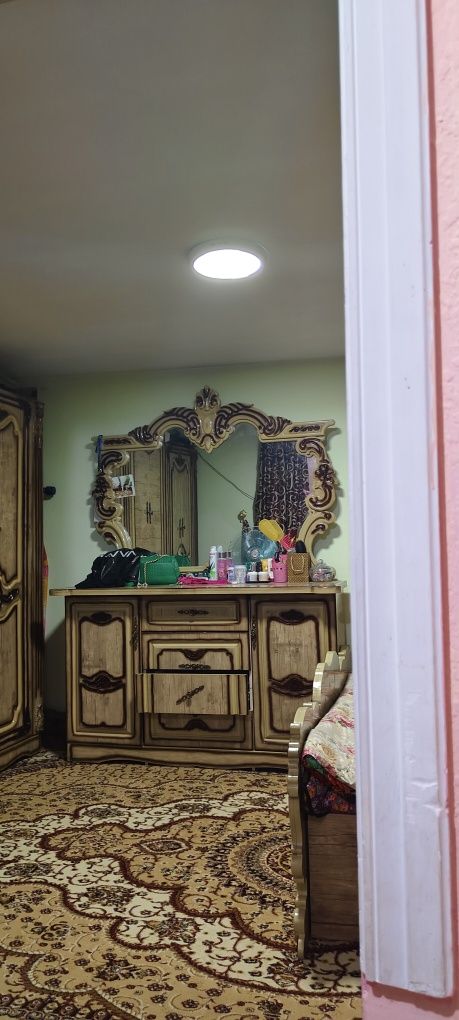 Er xosobida Xovli sotiladi 6 sotix 6 xona