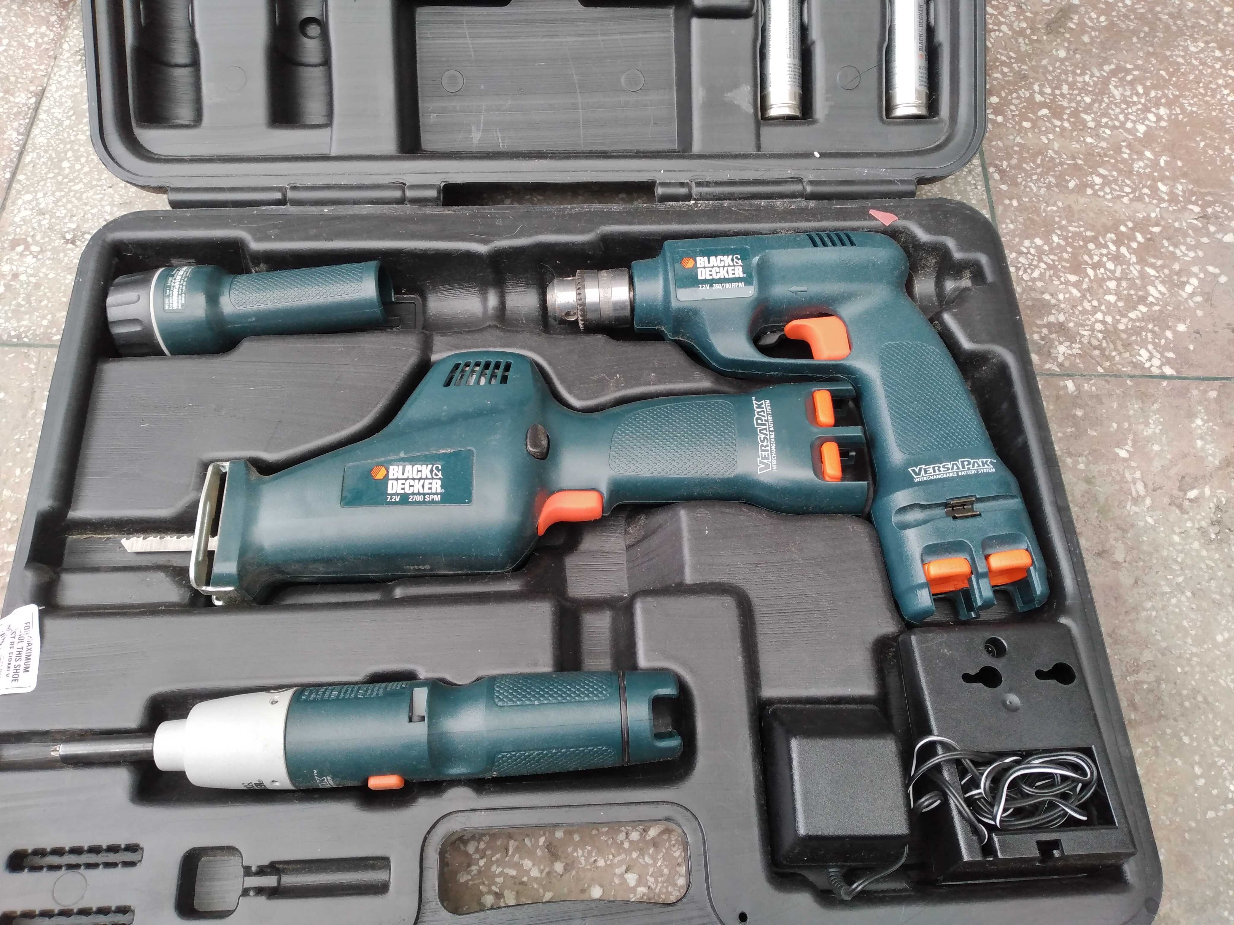 Trusa Black and Decker pe baterii