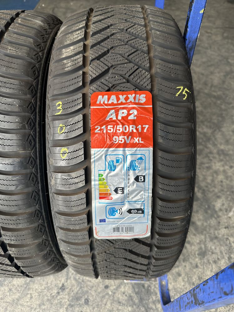 215/50/17 Maxxis M+S