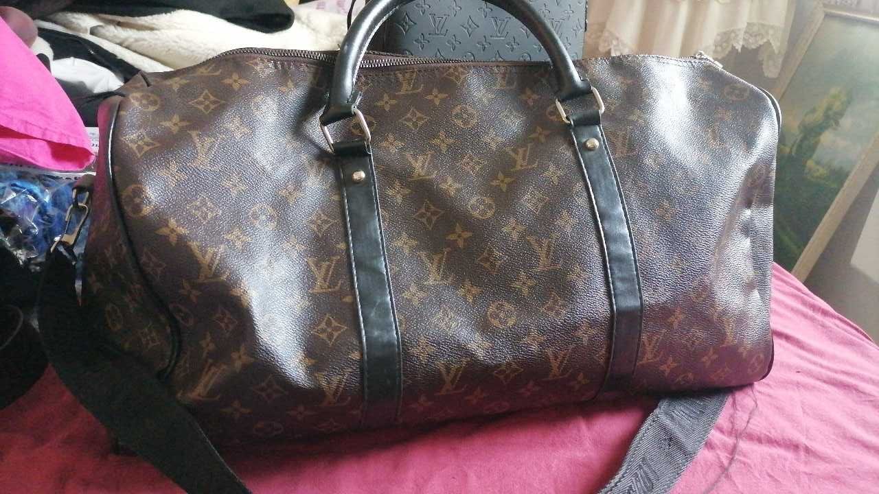 !ТОП! Луксозен подаръчен комплект на Louis Vuitton