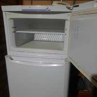 Холодилник indesit