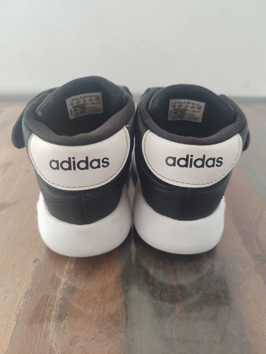 Маратонки Adidas Grand Court