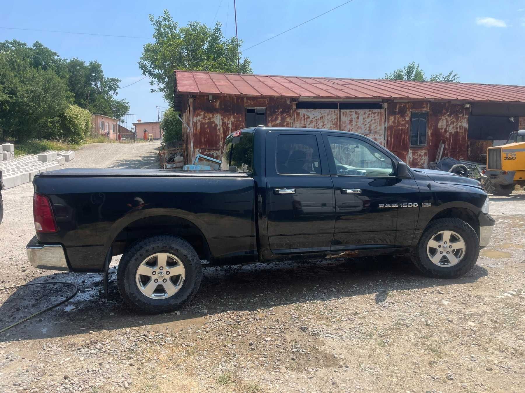 DODGE RAM 1500 2011 г