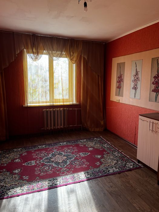 Продам 2х комнатную квартиру в 4 мкр