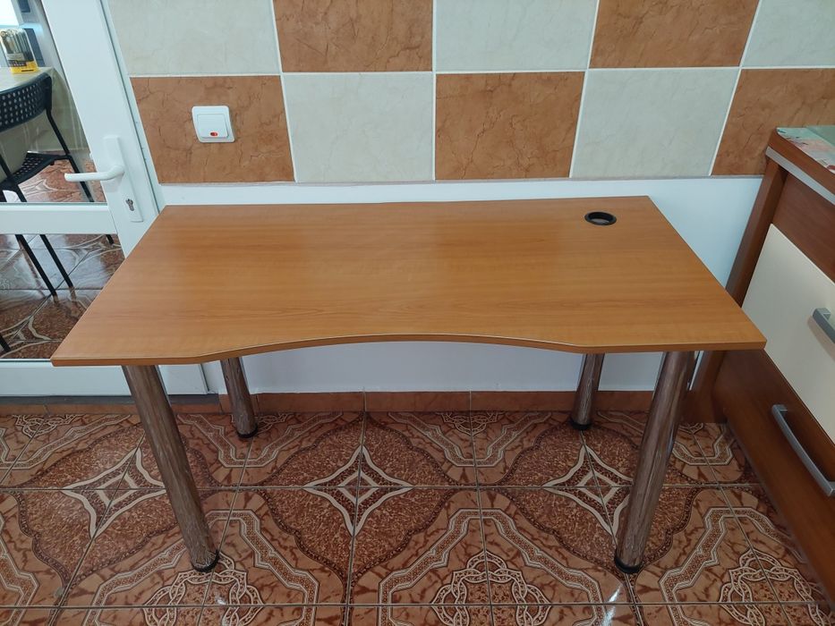 Comoda televizor, masa birou