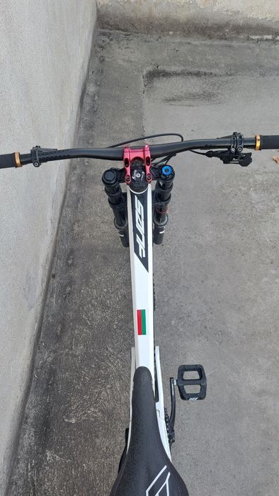 Yt tues cf carbon 2018 27.5 L