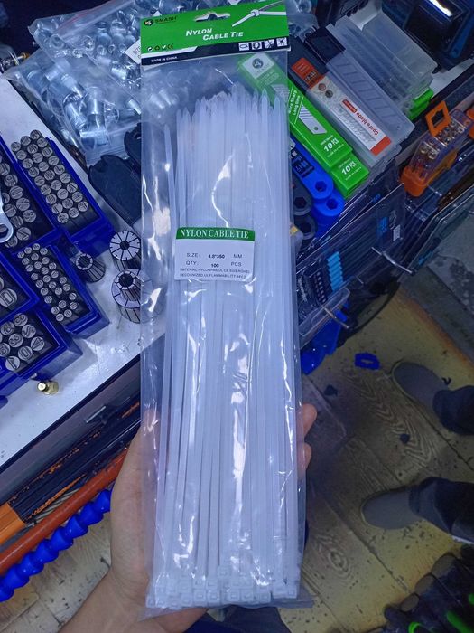 Хамут (Хомут, Xamut) Штрапс. Стяжки пластиковые. Пластмасса хомуты