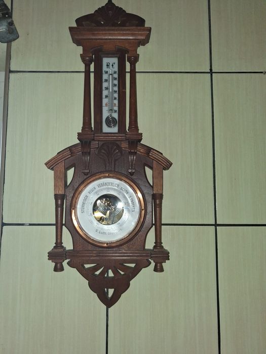 Barometru art nouveau