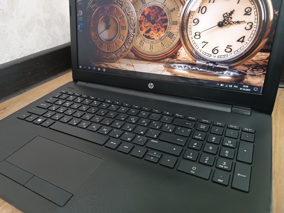 Notebook HP Windows 10 Pro.