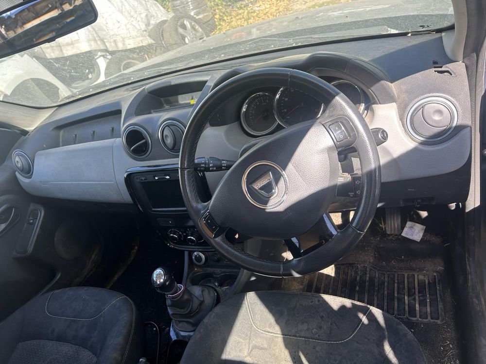 Dacia Duster 1.5dci 2015г НА ЧАСТИ