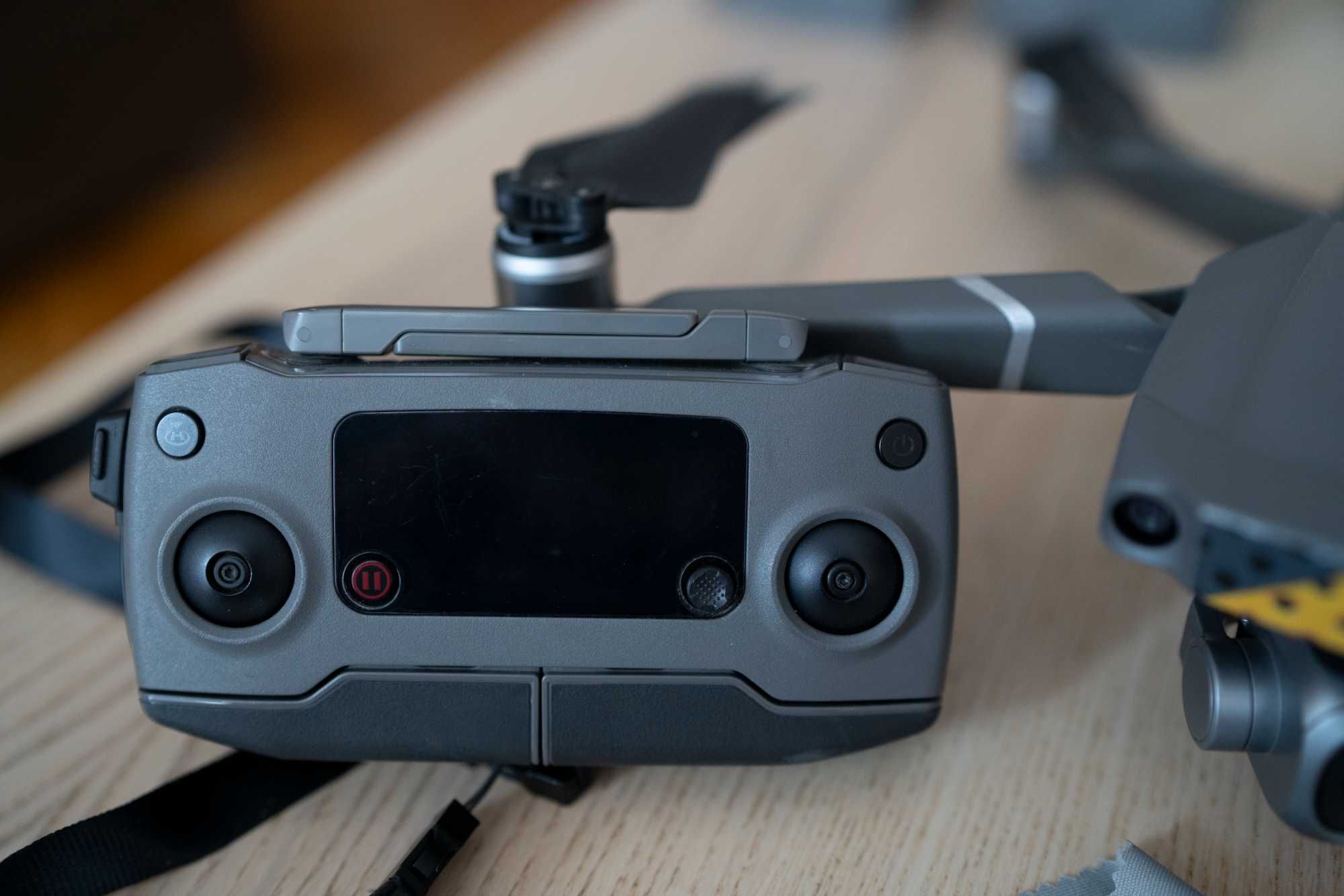 Дрон DJI Mavic 2 Pro + 4 бр. батерии + филтри Polar Pro
